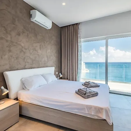 Spinola Bay Private